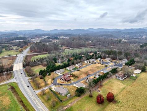 45 Bent Grass Circle Hayesville NC 28904