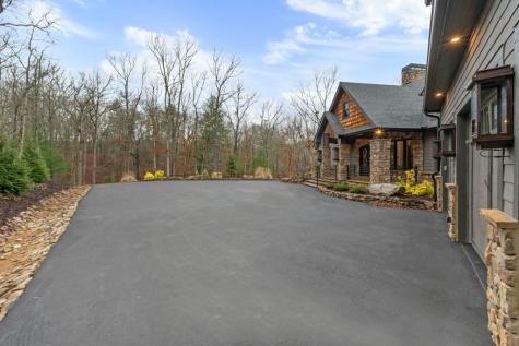 101 Bennett Springs Court Mineral Bluff GA 30559