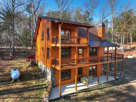 17 Dial Mountain Drive Blue Ridge GA 30513