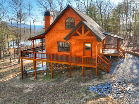 17 Dial Mountain Drive Blue Ridge GA 30513