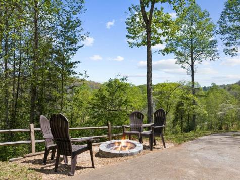 152 Cowboy Way Mineral Bluff GA 30559