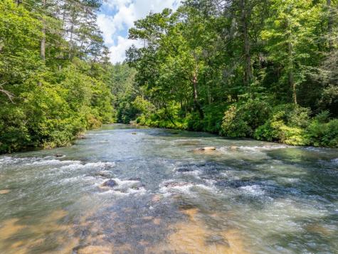 80 Jebs Court Ellijay GA 30540