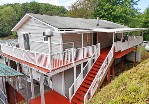 501 Sunnyside Shores Road Hiawassee GA 30546