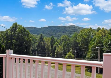 501 Sunnyside Shores Road Hiawassee GA 30546