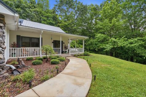 175 Crane Creek Road Young Harris GA 30582