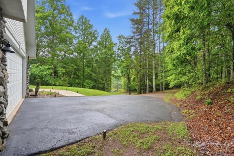 175 Crane Creek Road Young Harris GA 30582