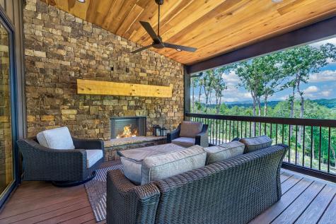 560 Horatio Drive Blue Ridge GA 30513