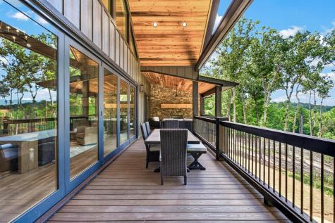 560 Horatio Drive Blue Ridge GA 30513