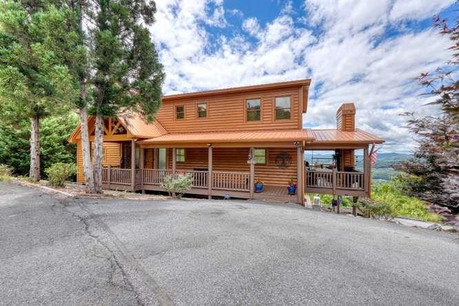 628 Madison Lane Brasstown NC 28902