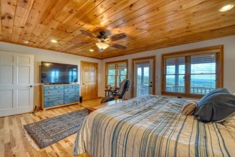 628 Madison Lane Brasstown NC 28902