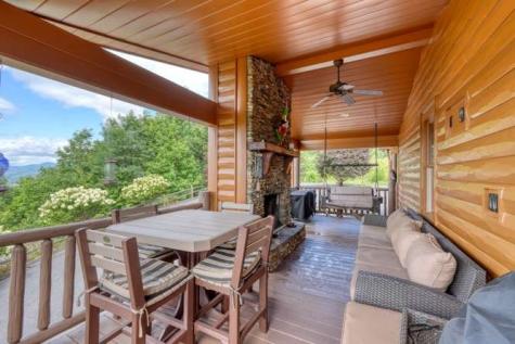 628 Madison Lane Brasstown NC 28902