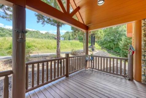 628 Madison Lane Brasstown NC 28902