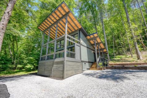 500 Williamstown Road S Mineral Bluff GA 30559