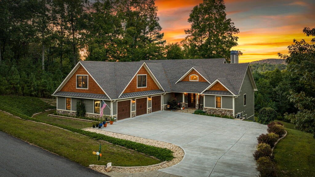 205 Eastridge Court Blairsville GA 30512