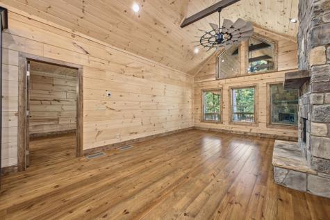 224 Pinecrest Drive Ellijay GA 30540