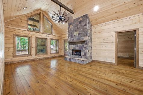 224 Pinecrest Drive Ellijay GA 30540