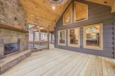 224 Pinecrest Drive Ellijay GA 30540
