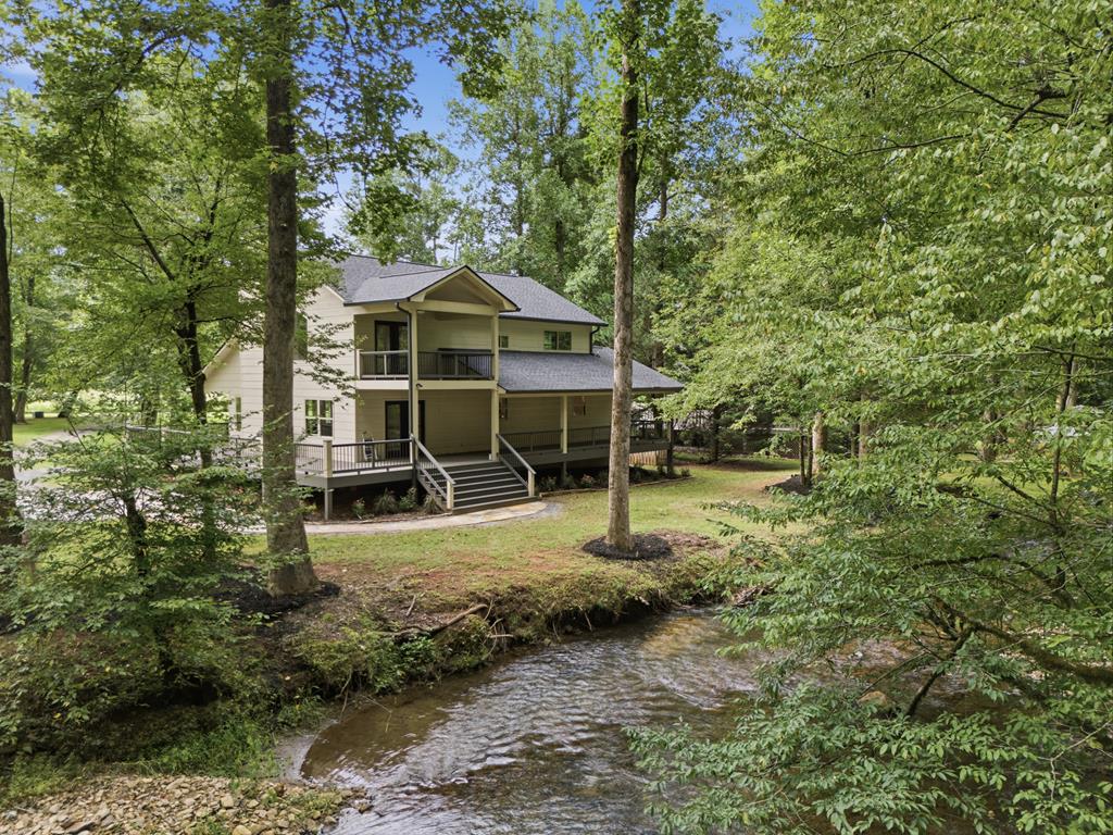 124 W Mountain Meadows Hayesville NC 28904