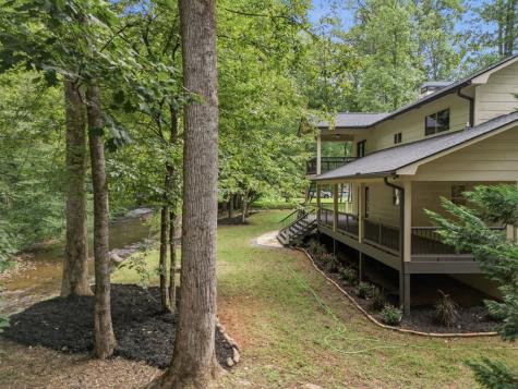 124 W Mountain Meadows Hayesville NC 28904