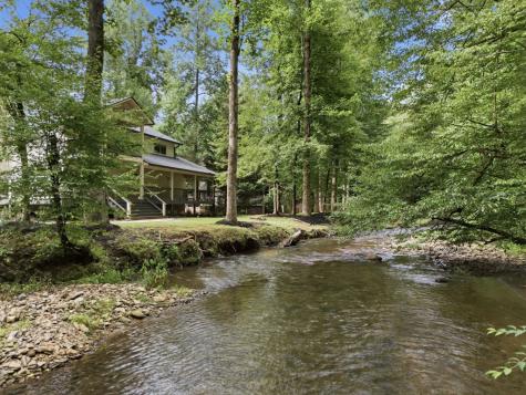 124 W Mountain Meadows Hayesville NC 28904
