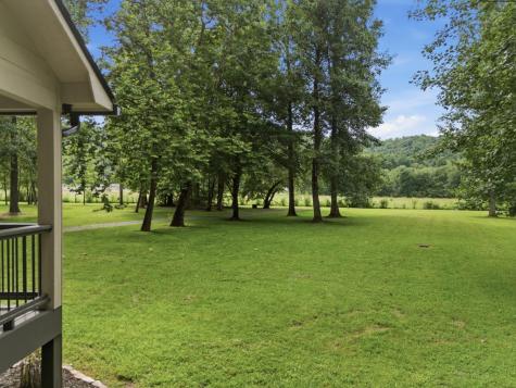 124 W Mountain Meadows Hayesville NC 28904