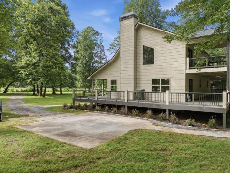 124 W Mountain Meadows Hayesville NC 28904