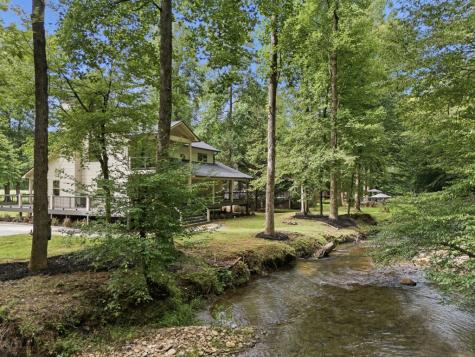 124 W Mountain Meadows Hayesville NC 28904