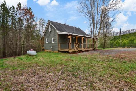 748 Turtle Ridge Road Ellijay GA 30536