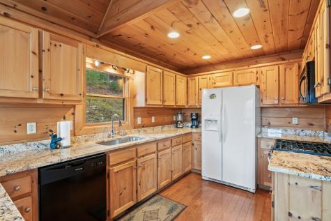 131 Toccoa Overlook Lane Blue Ridge GA 30513