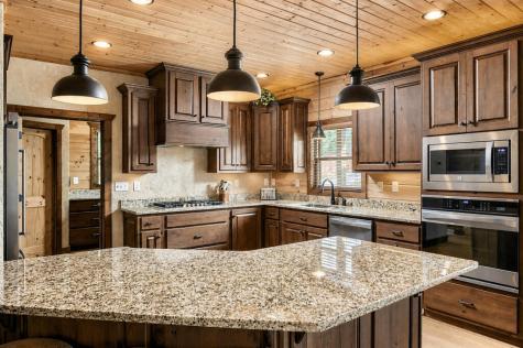 215 Snake Nation Overlook Blue Ridge GA 30513