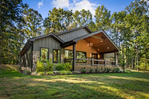 88 Cascading Brook Lane Blue Ridge GA 30513