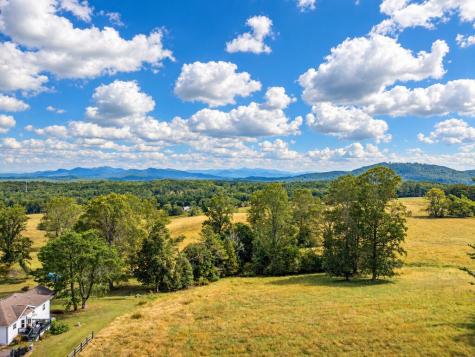 392 Mustang Trail Blairsville GA 30512