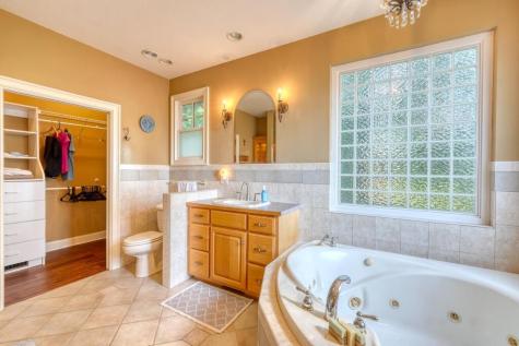 1722 Victoria Woods Circle Hiawassee GA 30546