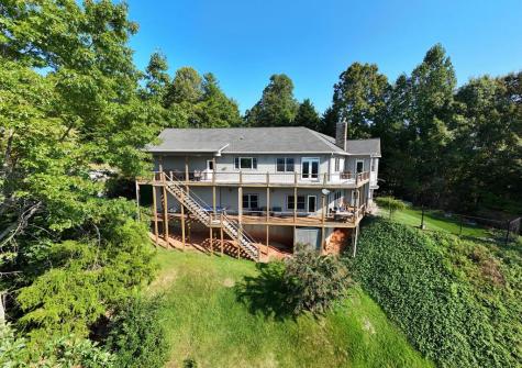 1722 Victoria Woods Circle Hiawassee GA 30546