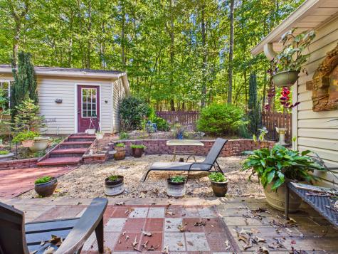 654 Ford Road Warne NC 28909