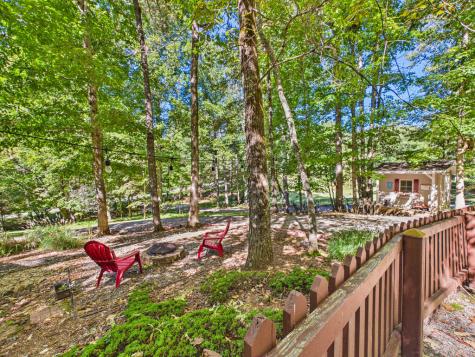 654 Ford Road Warne NC 28909