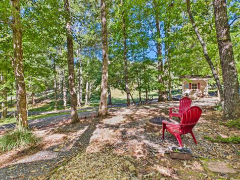 654 Ford Road Warne NC 28909