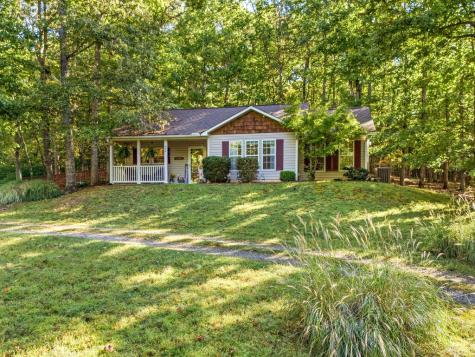 654 Ford Road Warne NC 28909