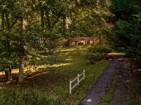 654 Ford Road Warne NC 28909