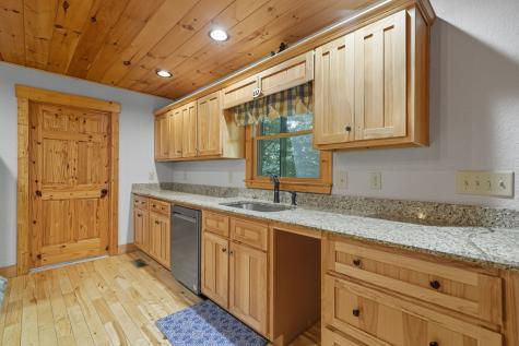 883 Riverview Drive Ellijay GA 30540