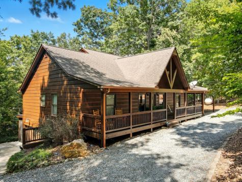 883 Riverview Drive Ellijay GA 30540