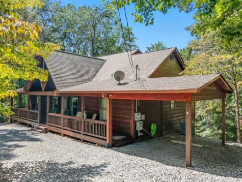 883 Riverview Drive Ellijay GA 30540