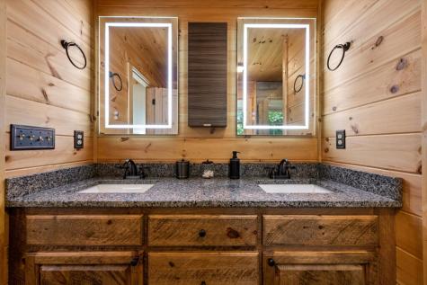 329 Autumn Ridge Drive Mineral Bluff GA 30559