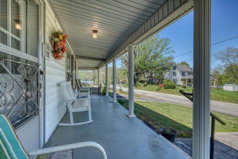 26 River Street Hiawassee GA 30046