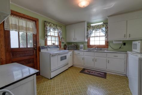 26 River Street Hiawassee GA 30046