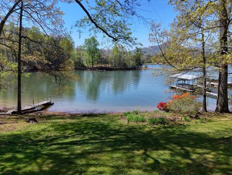 26 River Street Hiawassee GA 30046