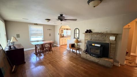 107 Cherokee Andrews NC 28901