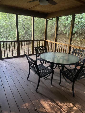 889 Wagon Train Road Murphy NC 28906