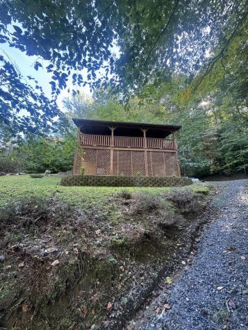 889 Wagon Train Road Murphy NC 28906