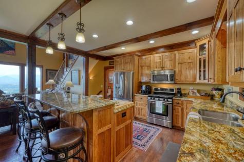 2187 Carlin Road Hiawassee GA 30546
